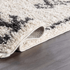 Large Rug Off-White Rug Boho Look Design With a Diamond Pattern 5' 3" x 7' 7"
